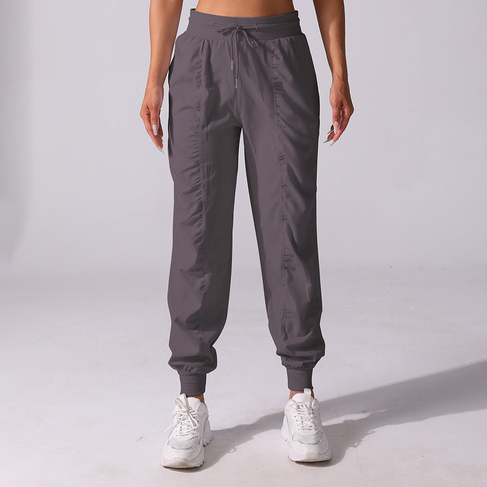 Drawstring pleated sports pants